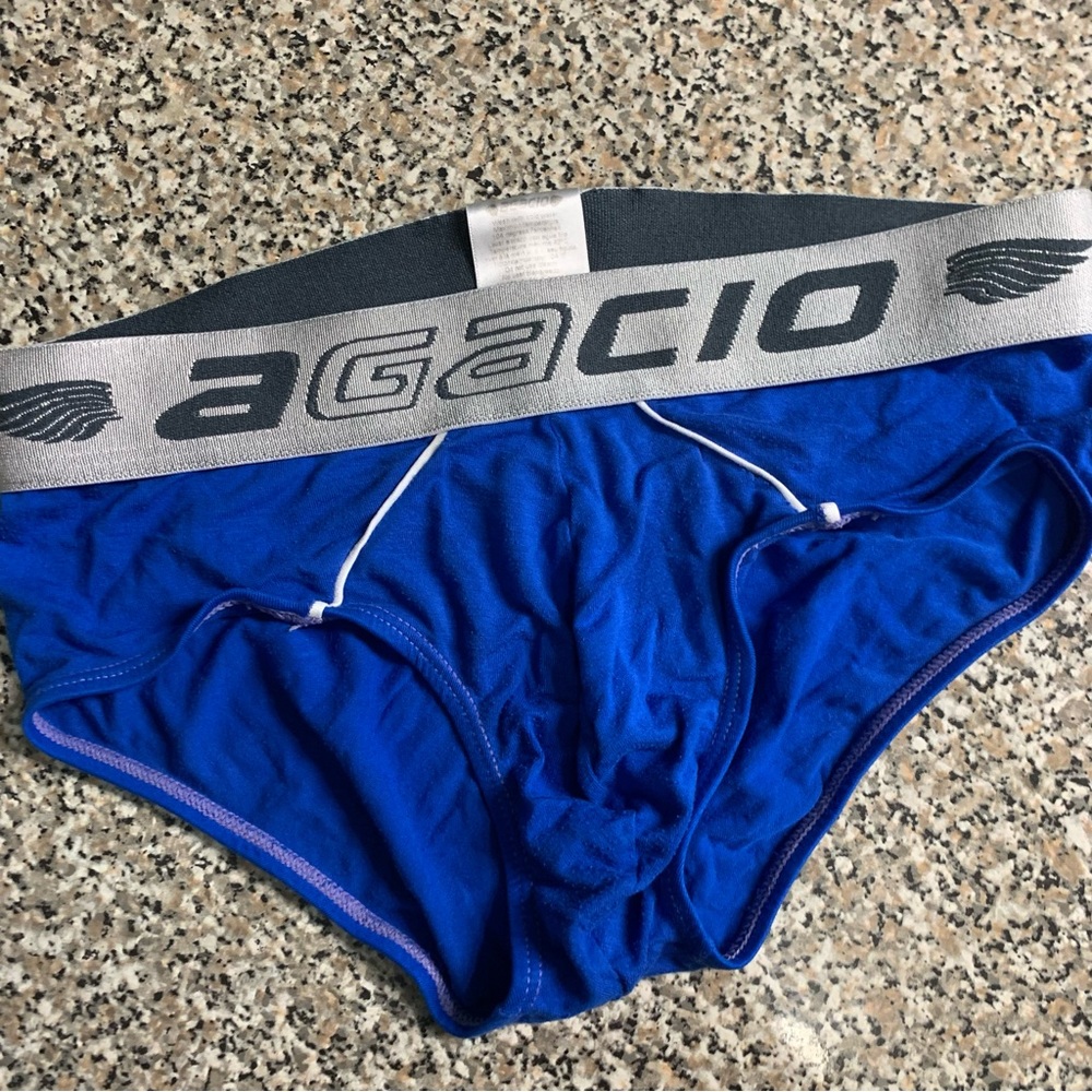 Agacio Briefs